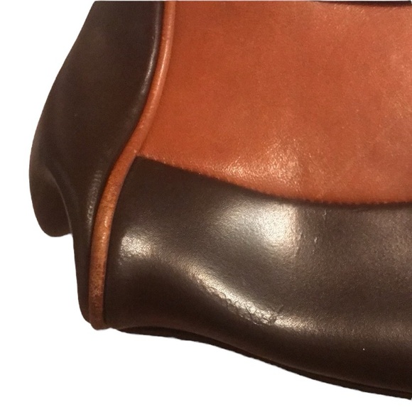 Me Too handbag with key holder, preloved from 1997!, minimum wear & tear $45 - Picture 8 of 11